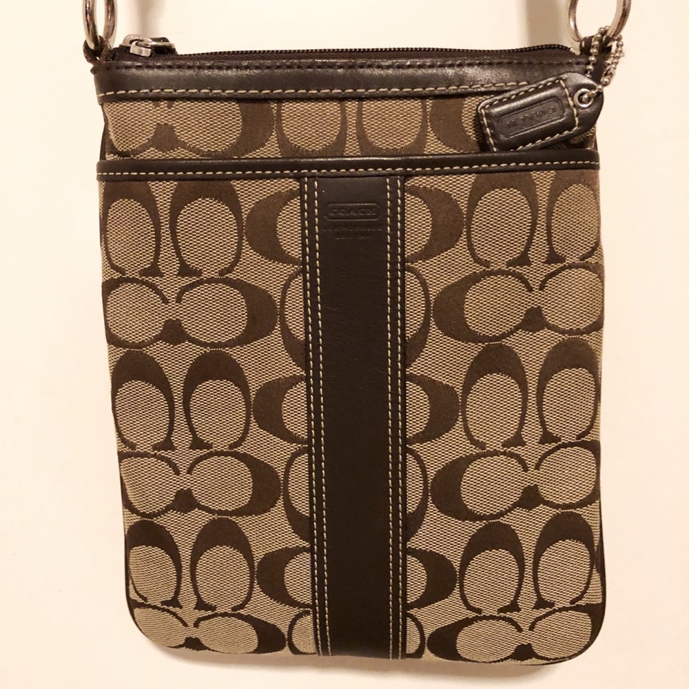 🌟 Coach Messenger Crossbody Bag 🌟